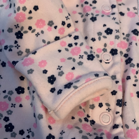 Simple Joys Pink Floral Button Sleeper Newborn EUC - Picture 4 of 5